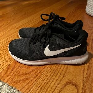 Nike Free Run Sneakers